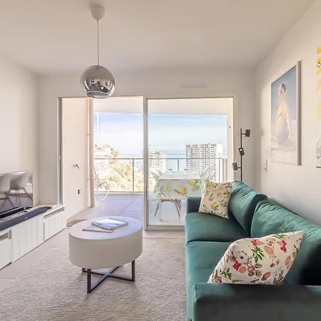 Superb New 2-room -parking Border Monac