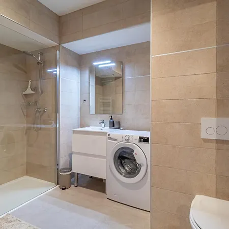 Holiday home Superb New 2-room -parking Border Monac *