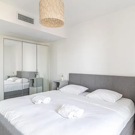 Holiday home Superb New 2-room -parking Border Monac Beausoleil